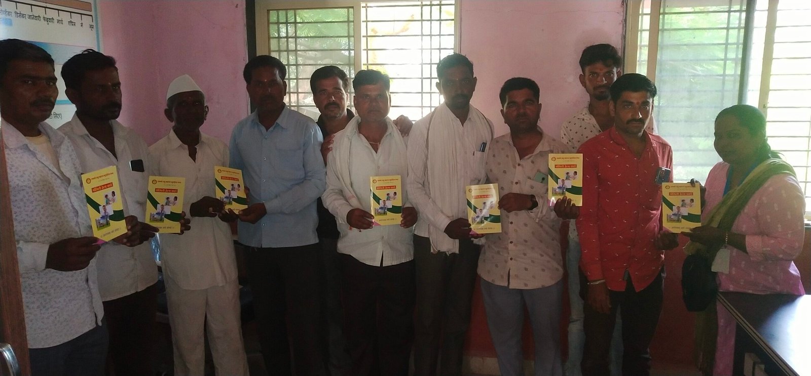 आरोग्य तपासणी व फॅमिली हेल्थ कार्ड शिबीर फोटो 54
